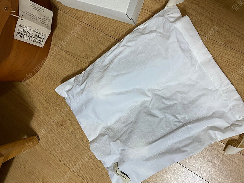 스무드무드 벨벳 플리플랍 240사이즈 새상품 팔아요 이미지