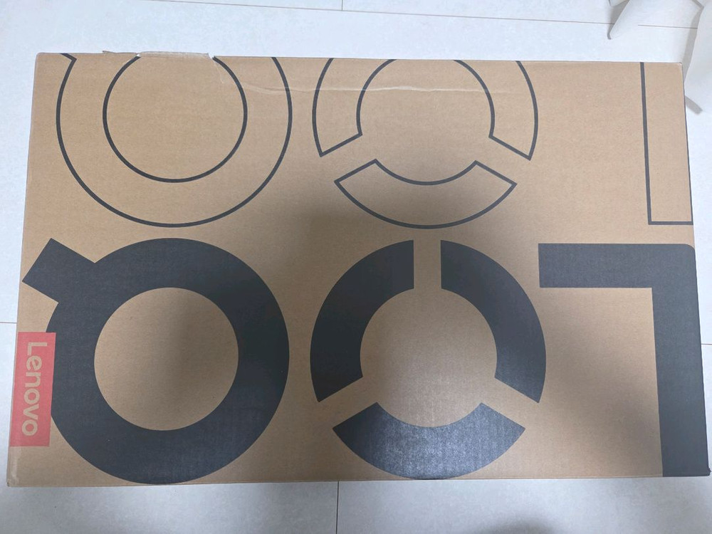 레노버 LOQ 15AHP10 RTX5060 게이밍 노트북 신품급 팝니다.--1