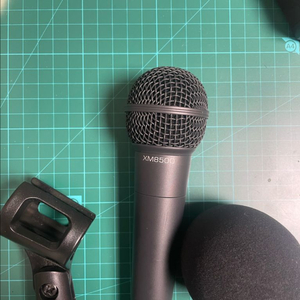 베링거 xm8500 다이내믹마이크