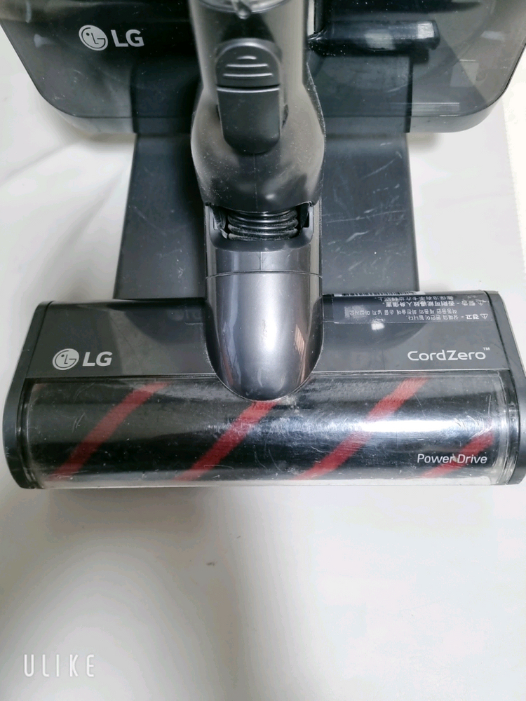 LG 코드제로 A9 무선청소기 + 거치대 + 물걸레 + 브러시--7
