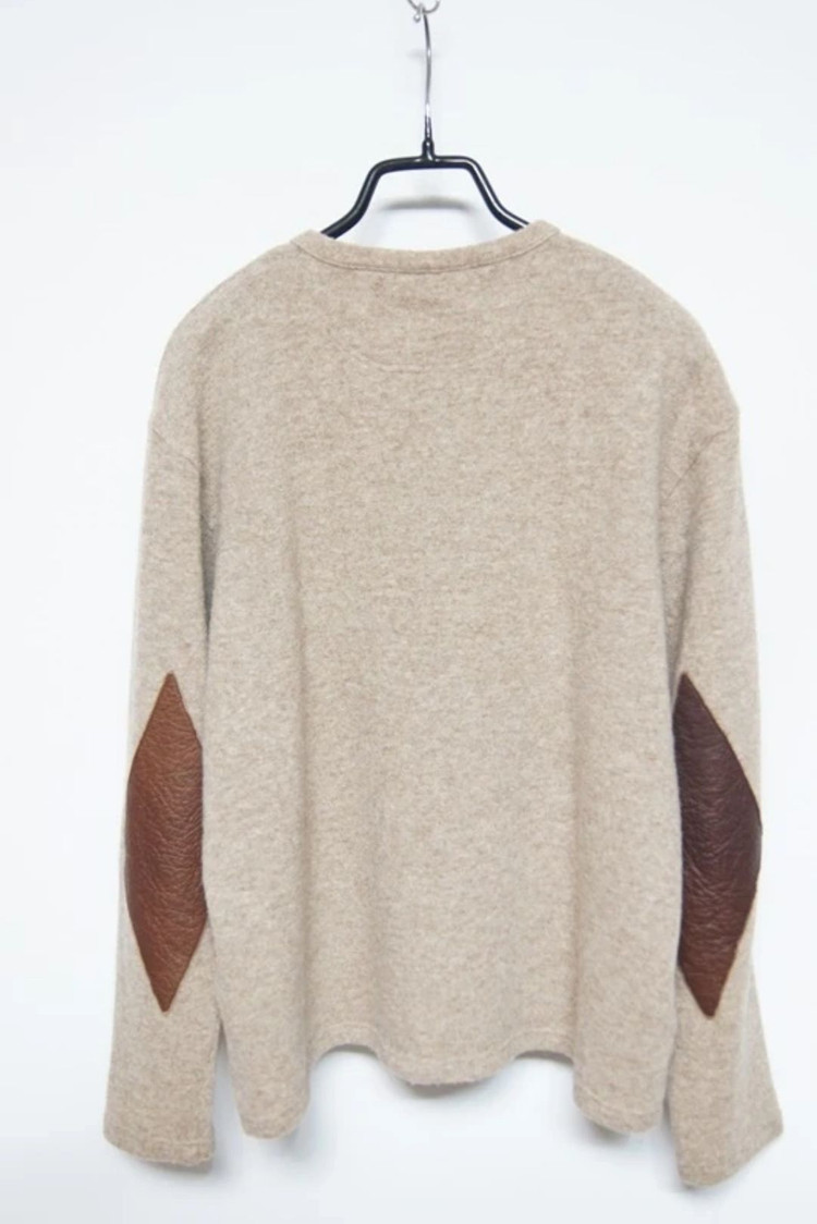 Kapital 캐피탈 헨리넥 가죽패치 니트 스웨터--1