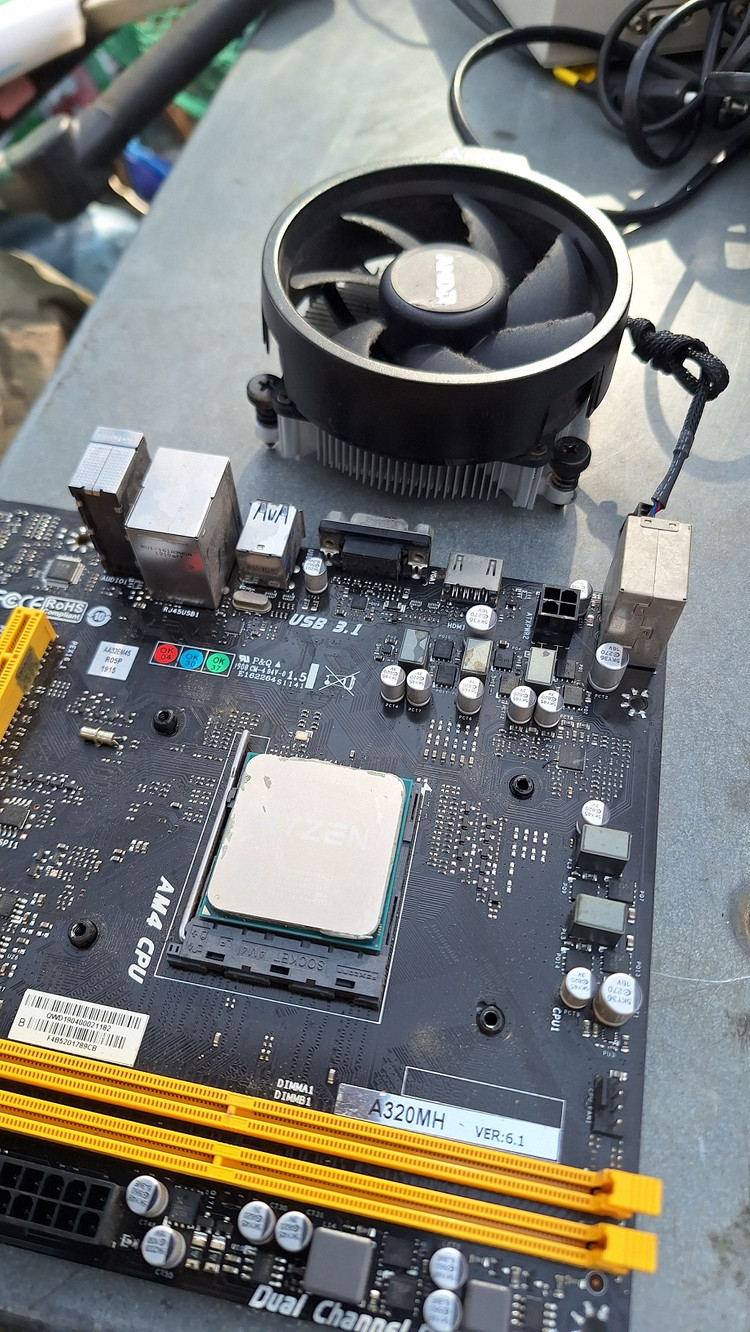 AMD 라이젠7 5700GR/AM4/3.8GHz~CPU--1