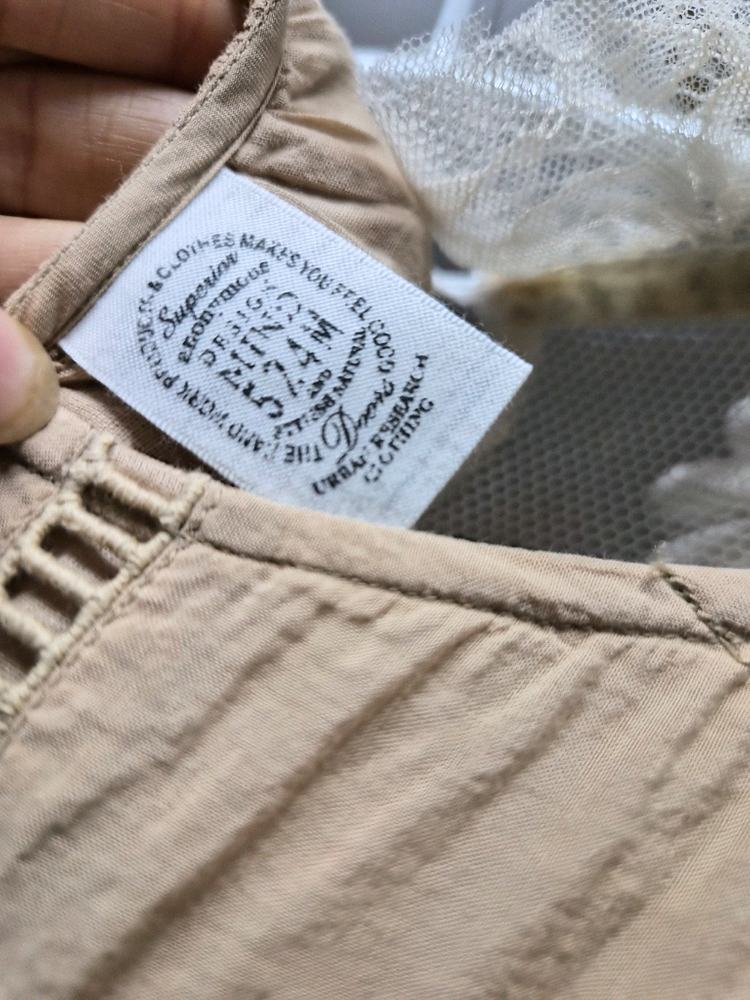 어반리서치 펀칭자수 원피스. 레이스 블라우스--4