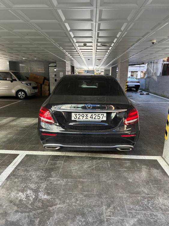 벤츠E클래스 18년식 E200 W213 무사고--1