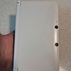 닌텐도3dsxl 화이트 무버뱅크 팝니다