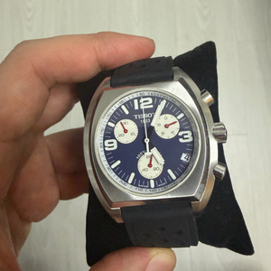 티쏘 크로노그래프 쿼츠 시계