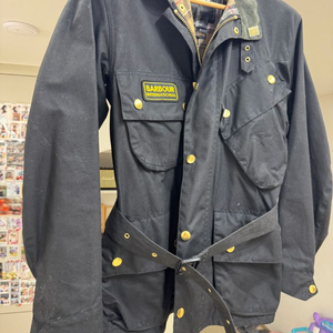 바버 인터네셔널 오리지날 왁스자켓 A7 블랙 MWX0004BK51 (38) 약 105사이즈