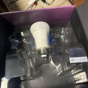 필립스 Hue 화이트 앤 컬러 A60 스타터 키트(전구 1개)