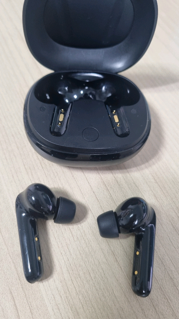 앤커 사운드코어 노이즈캔슬링 이어폰--2