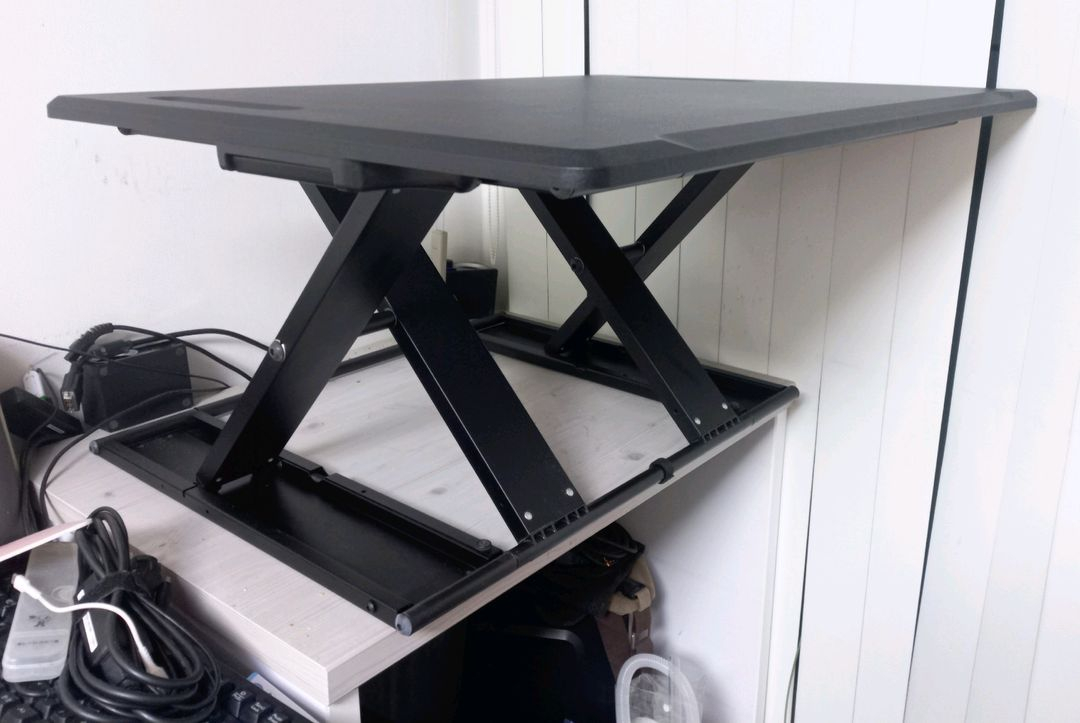 [서울방배동] [렌데스크 플랫] 대형 높이 조절 스탠딩 데스크 책상 블랙 (80*60cm) 이미지