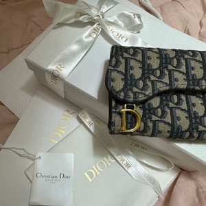 디올 오블리크 3단반지갑팝니다