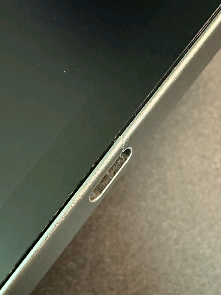 아이패드 프로 11 4세대 M2 128GB 판매합니다--3