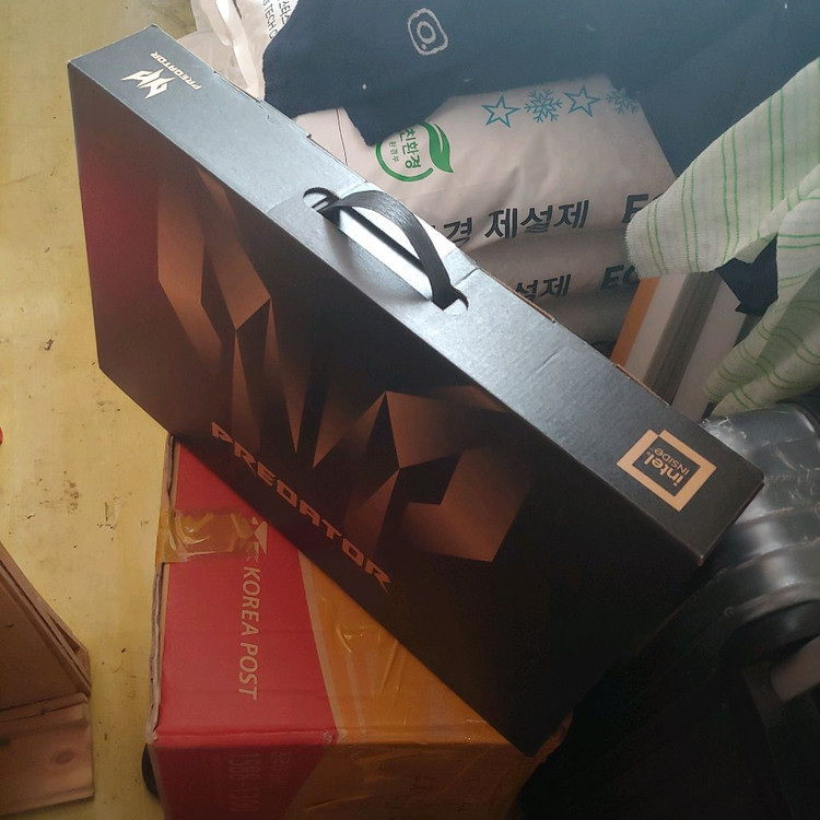 에이서 프레데터 헬리오스 네오 16 게이밍 노트북 이미지