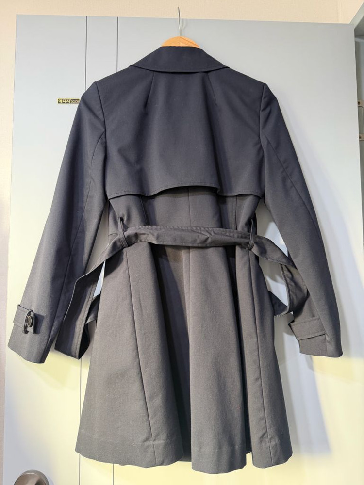 LIST 트렌치코트 네이비색상(55) 팝니다--1