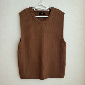 L 스튜디오 톰보이 울 니트 베스트