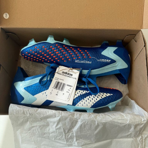 아디다스 프레데터 어큐러시.1 L FG 265mm 축구화 이미지