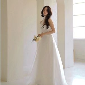 삽니다)비치팜 셀레나 원피스 M사이즈 구해요! 셀프웨딩 스냅촬영용 웨딩드레스