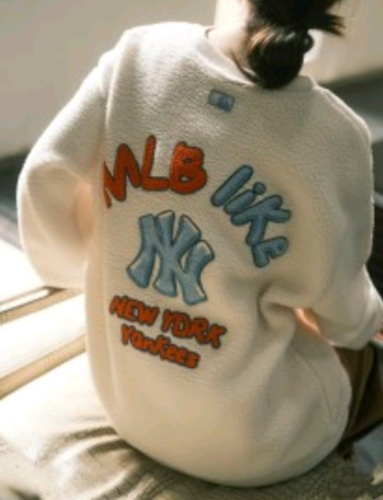 MLB 뉴욕 양키스 뽀글이 맨투맨(공용가능)M(95) 이미지