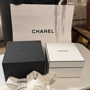 샤넬 코코크러쉬 시계 케이스 풀구성 무배