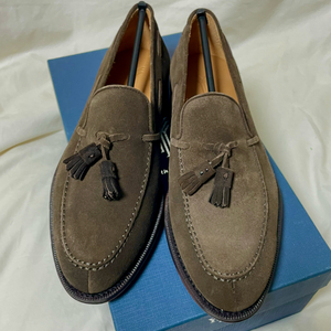 Yanko 얀코 브라운 스웨이드 테슬로퍼 (새상품) 매장정리