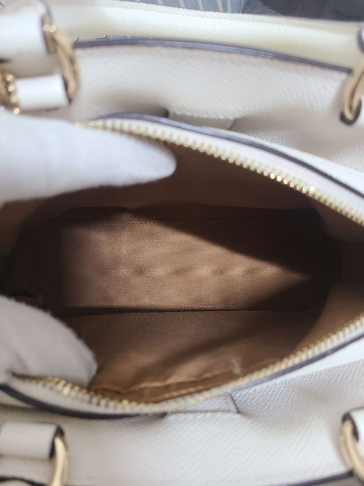 코치 가방 토트백 숄더백 크로스백 핸드백 이미지