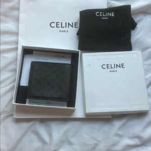 셀린느 트리옹프 반지갑 팝니다 이미지