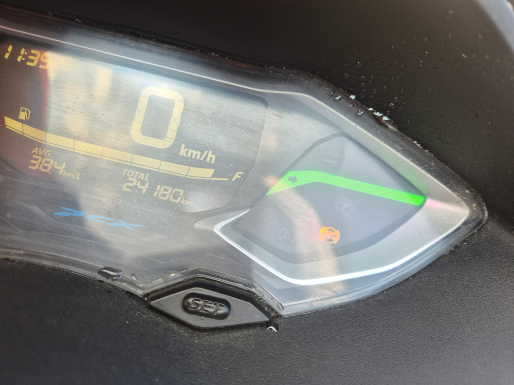 pcx125 22년 2만km 꺠끗한차량판매합니다--9