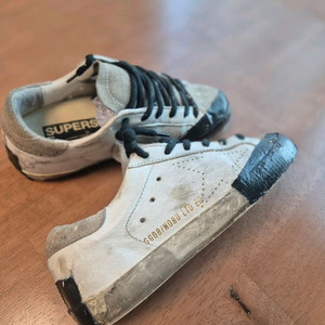 커스텀신발225-230(35) 정품 골든구스