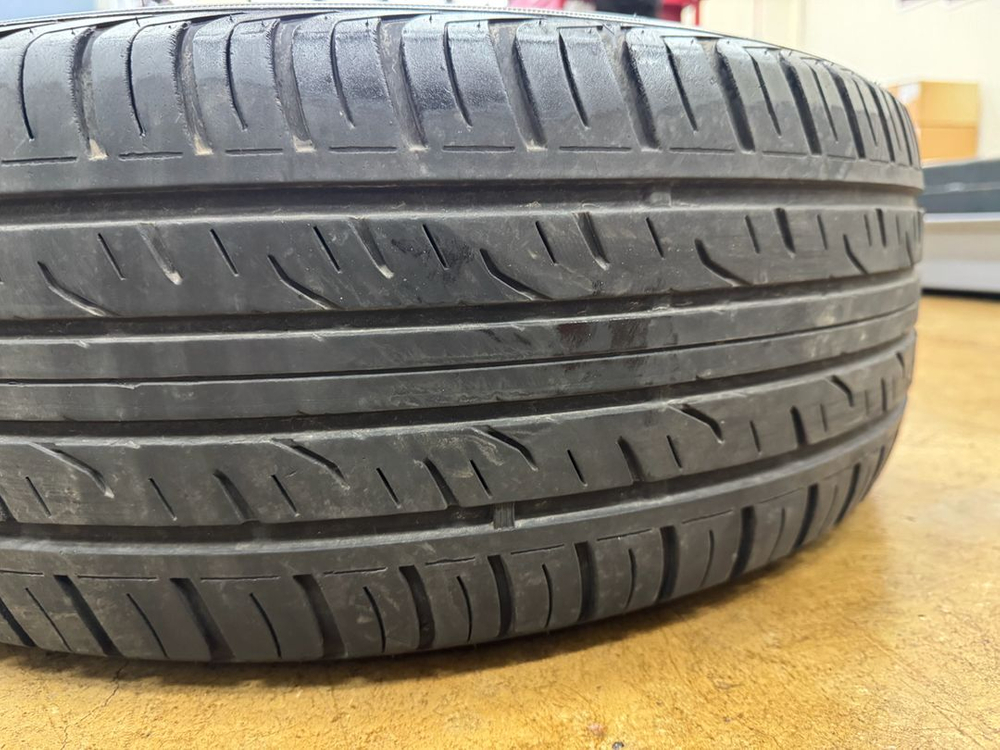 카니발 KA4 19인치 순정휠타이어 팝니다--8