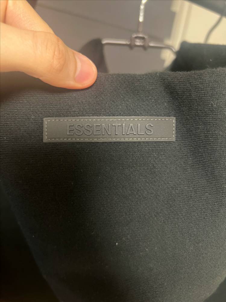 피어오브갓 에센셜 블랙 후드티 L 사이즈 + 블랙 반팔 티셔츠 L 묶음판매--5