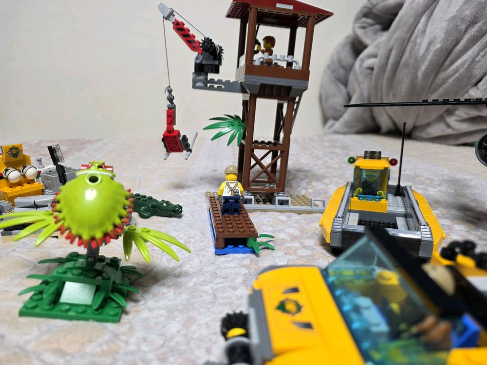 레고 시티 정글 탐험대 60162--3