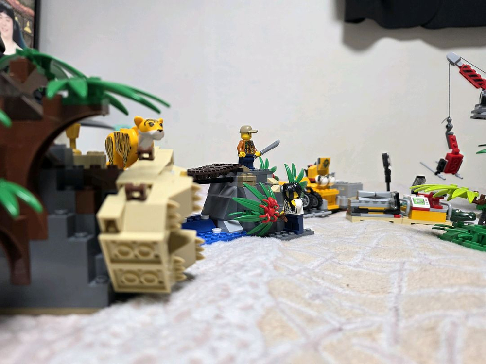 레고 시티 정글 탐험대 60162--4