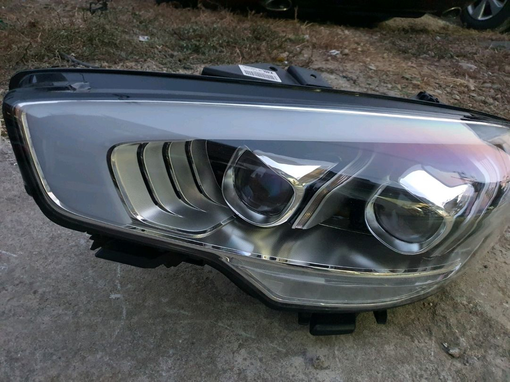 K9 후기형 운전석 라이트11핀 이미지