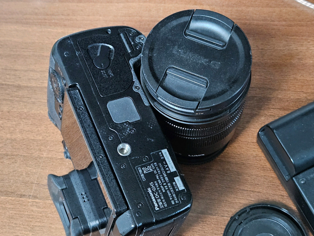 파나소닉 루믹스 GH5 + LEICA 12-60mm 렌즈--3