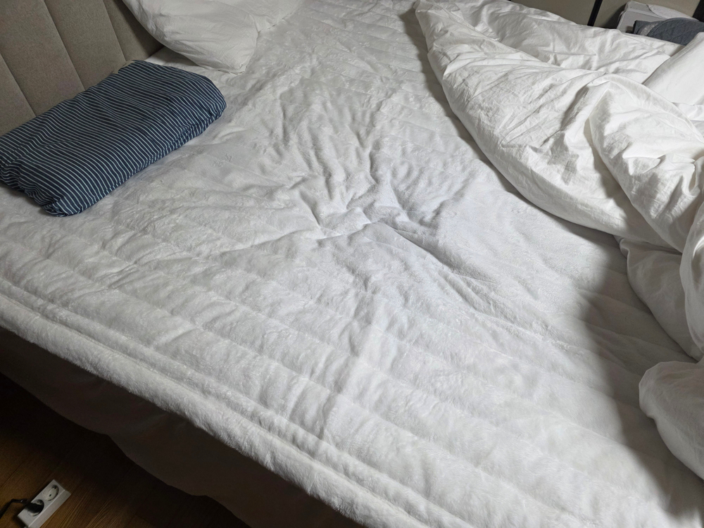 침대매트리스(금성LK)2개월사용꺼짐--1