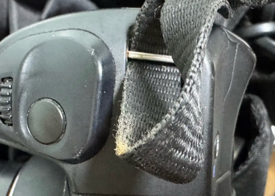 소니 A200 DSLR 카메라 (18-70mm 렌즈) 판매--7