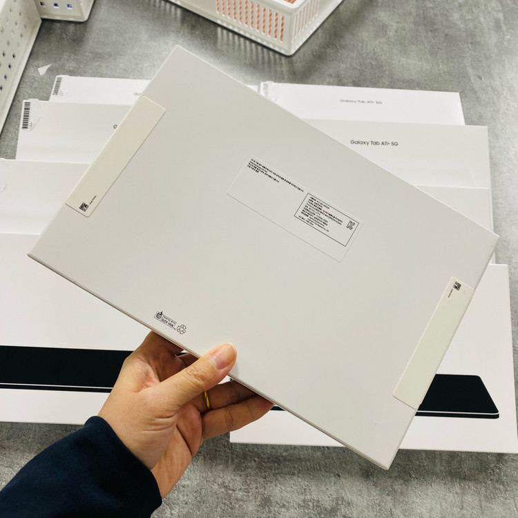 태블릿 갤럭시 탭 A11+ 5G 128GB 미개봉--1