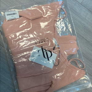 라플라 지젤니트 피치 (새상품)