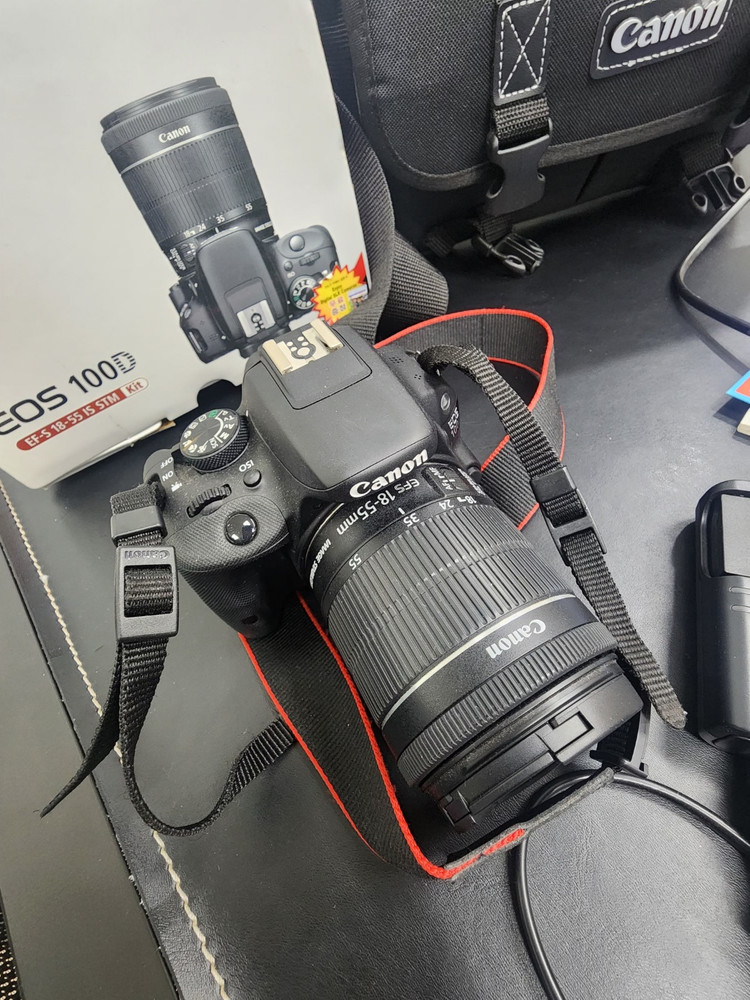 캐논 EOS 100D DSLR 카메라 18-55mm 렌즈 세트로 판매해요.--1