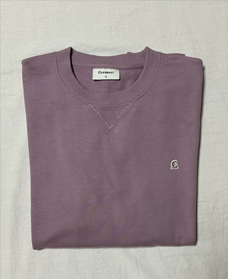 [새상품] L) 커버낫 시그니처 심볼 맨투맨 퍼플--5