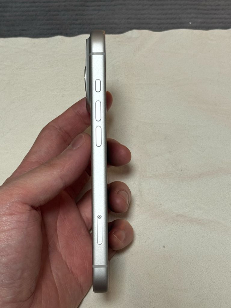 아이폰17프로 256 실버 / 애케플 / 정품케이스--4