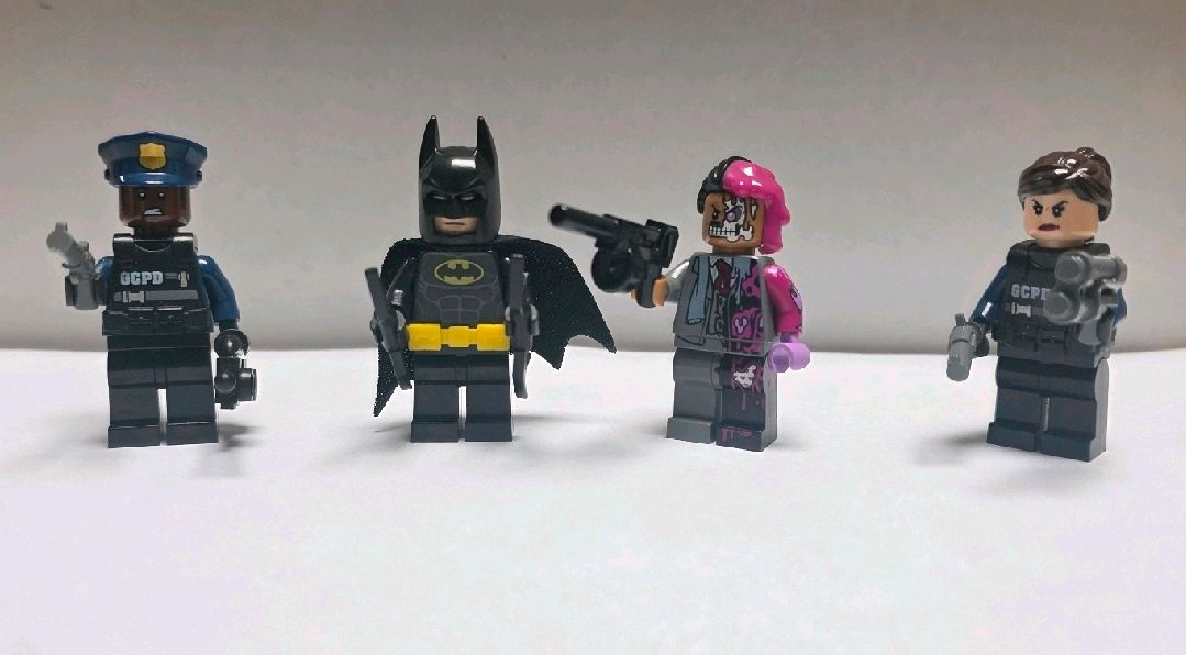 레고 배트맨 70915 투페이스의 더블 데몰리션--1