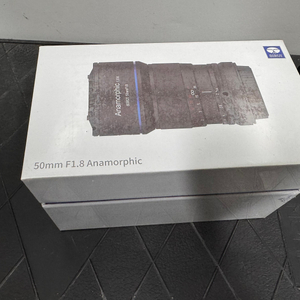<판매> 시루이 50mm F1.8 아나모픽 렌즈 미개봉 (소니 E마운트)