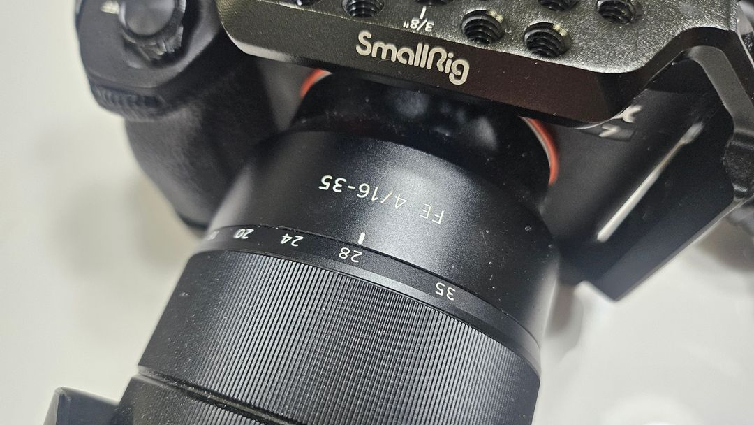 소니 A7M4 + Zeiss 1635 렌즈 풀세트 판매--6