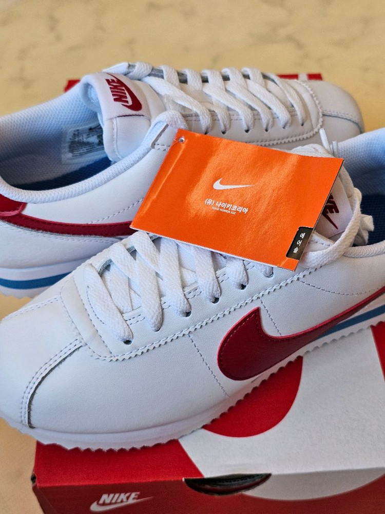 나이키 코르테즈 흰빨 235,240mm 새상품 DN1791108--1