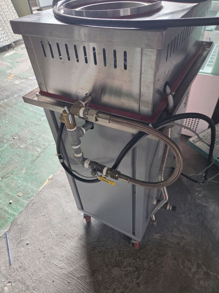 만두 찜기 및 스팀 보일러 이미지