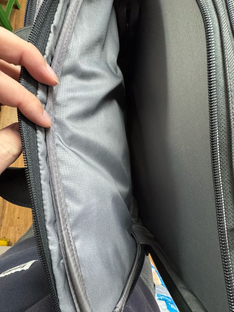 투미 알파3 4휠 컴팩트 익스팬더블 브리프케이스--5