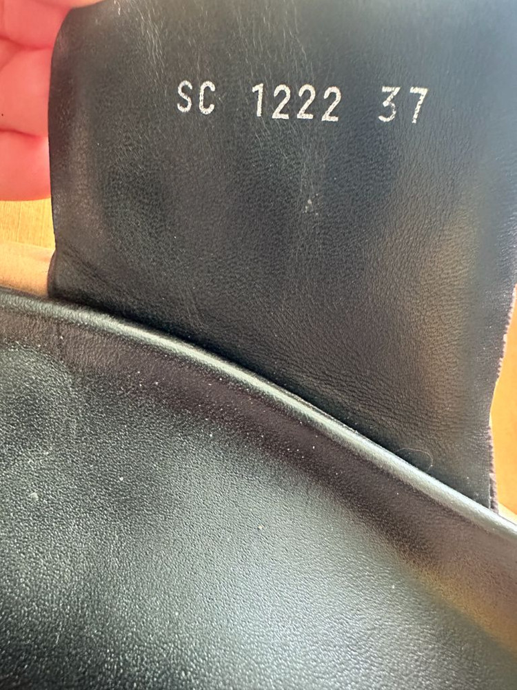 루이비통 슬리퍼 이미지