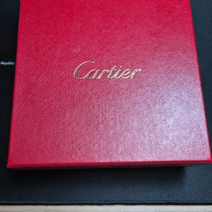 까르띠에 벨트 판매