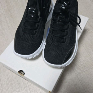 커리8 블랙 농구화